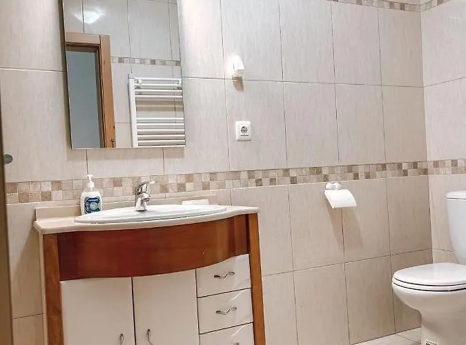 Peniche Master Bedroom With Sea View Balcony, Private Bathroom, Shared Kitchen, Swimming Pool, Surfing *